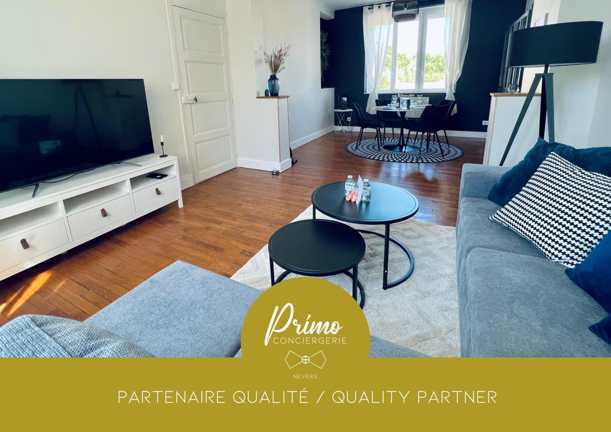 "Le Theodore" Appartement Charmant Proche Gare Avec Place De Parking Devant, Quartier Tres Calme, By Primo C0Nciergerie Невер Екстериор снимка